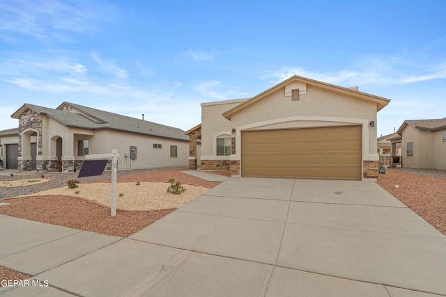 348 San Jose, Socorro, TX 79927