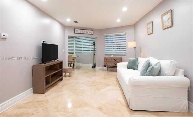 1723 NE Miami Gardens Dr 235, Miami, FL 33179