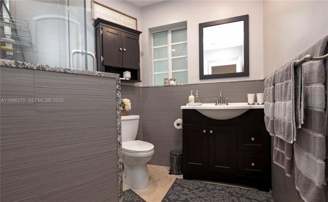 1723 NE Miami Gardens Dr 235, Miami, FL 33179