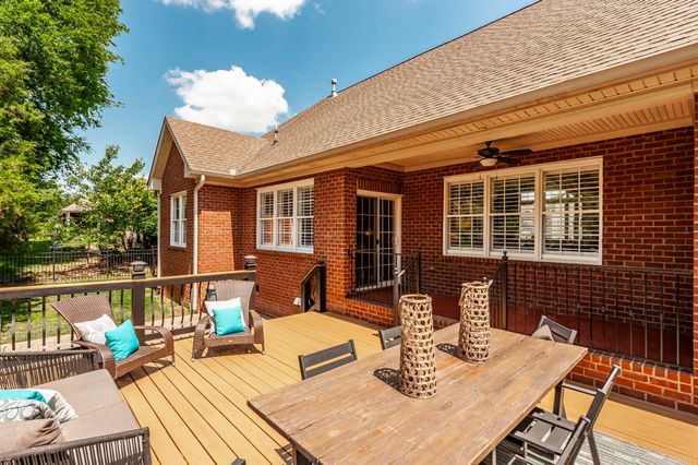 138 Saranac Trl, Hendersonville, TN 37075