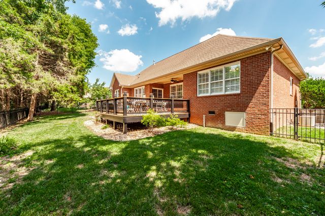 138 Saranac Trl, Hendersonville, TN 37075