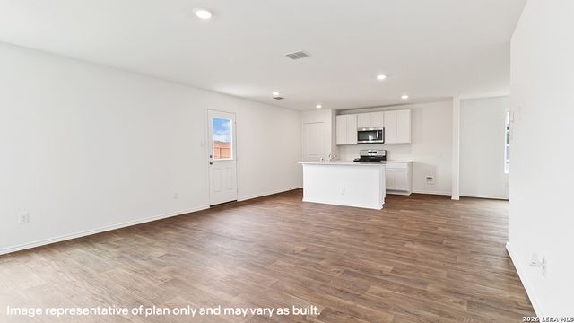 123 Paul Street, Comfort, TX 78013