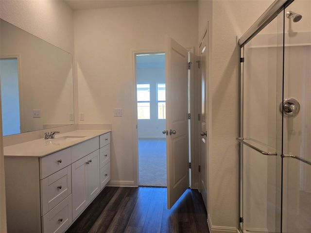 421 Wedemeyer ST, Taylor, TX 76574