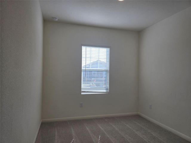 421 Wedemeyer ST, Taylor, TX 76574
