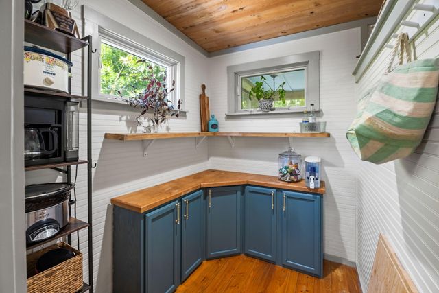 212 E Hudson Avenue, Folly Beach, SC 29439