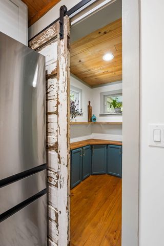 212 E Hudson Avenue, Folly Beach, SC 29439