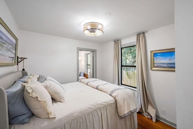 212 E Hudson Avenue, Folly Beach, SC 29439