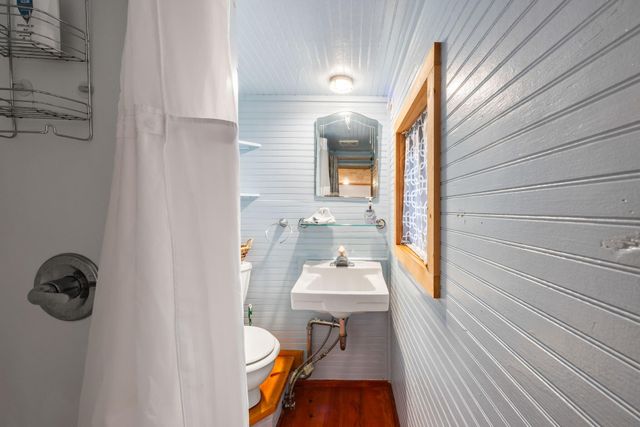 212 E Hudson Avenue, Folly Beach, SC 29439