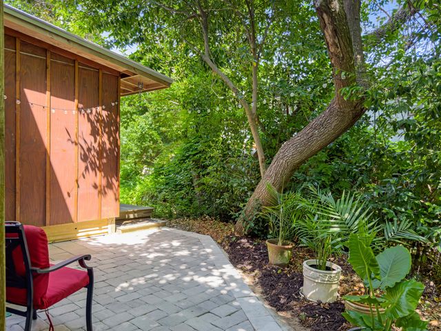 212 E Hudson Avenue, Folly Beach, SC 29439