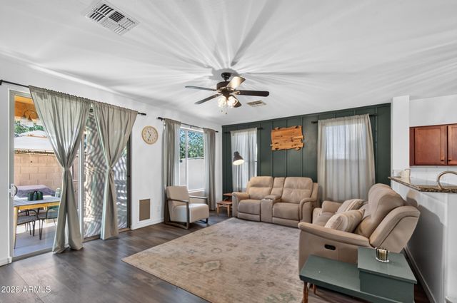 3817 E FRANCES Lane, Gilbert, AZ 85295