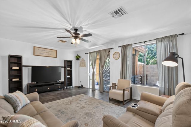 3817 E FRANCES Lane, Gilbert, AZ 85295