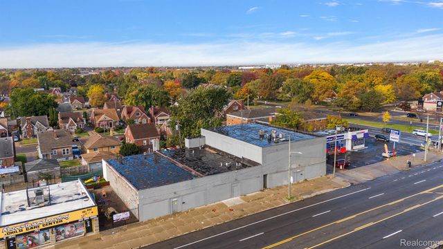 19807 VAN DYKE Street, Detroit, MI 48234