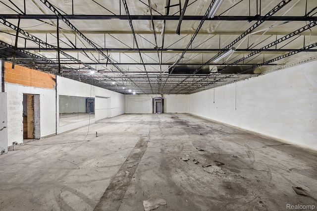 19807 VAN DYKE Street, Detroit, MI 48234