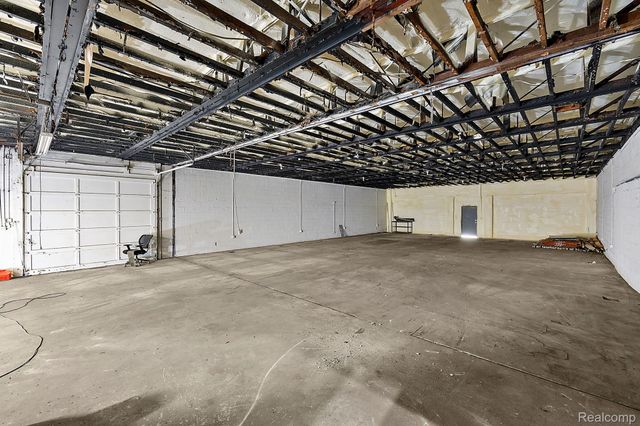 19807 VAN DYKE Street, Detroit, MI 48234