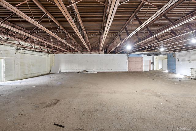 19807 VAN DYKE Street, Detroit, MI 48234