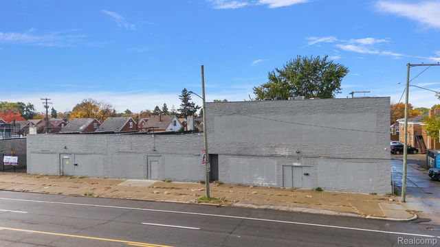 19807 VAN DYKE Street, Detroit, MI 48234