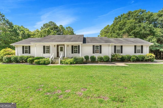 665 Center Of The World Road, Canon, GA 30520