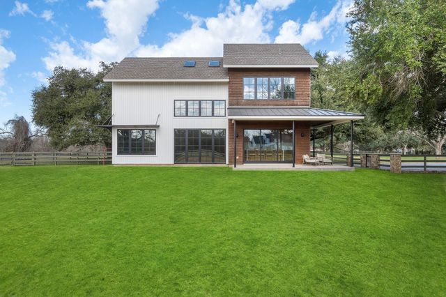 5511 Fulbrook Road, Fulshear, TX 77441