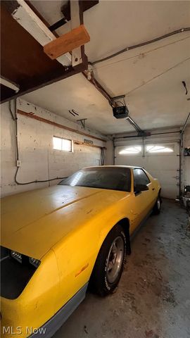 1766 Longwood Drive, Mayfield Heights, OH 44124