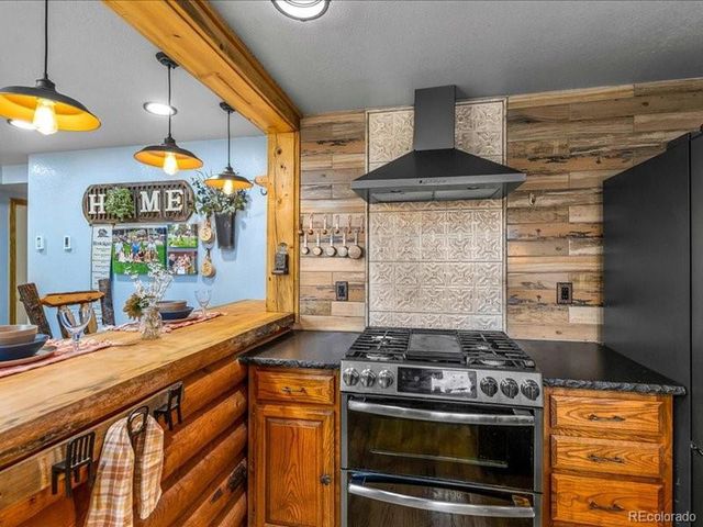 17969 Surface Creek Rd, Cedaredge, CO 81413