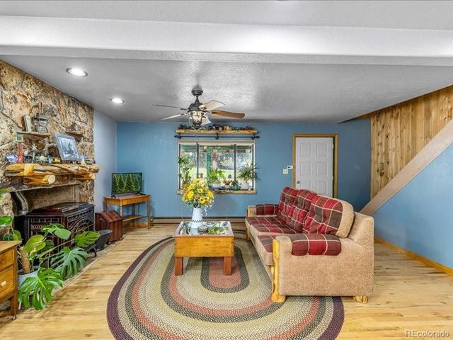 17969 Surface Creek Rd, Cedaredge, CO 81413