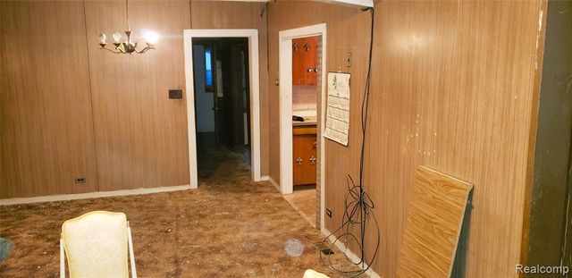 481 Harvey Avenue, Pontiac, MI 48341