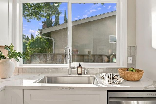 6575 Kaneko Drive, San Jose, CA 95119