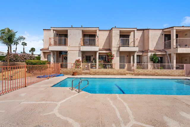 401 E Vista Chino 6, Palm Springs, CA 92262