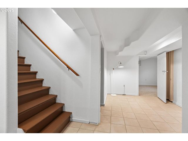 4816 Se 61ST Ave, Portland, OR 97206