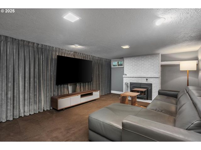 4816 Se 61ST Ave, Portland, OR 97206