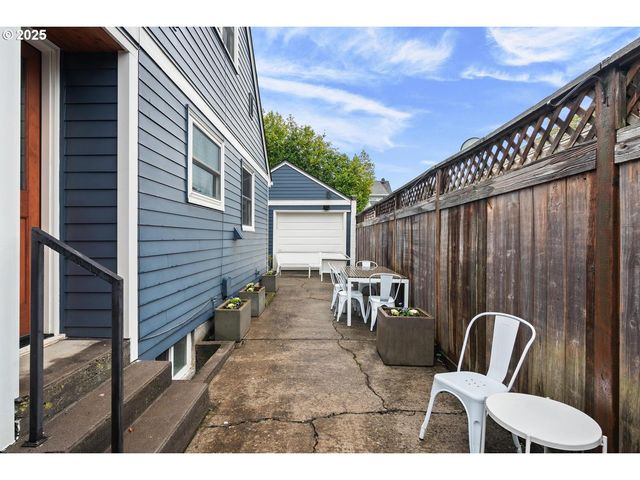 4816 Se 61ST Ave, Portland, OR 97206