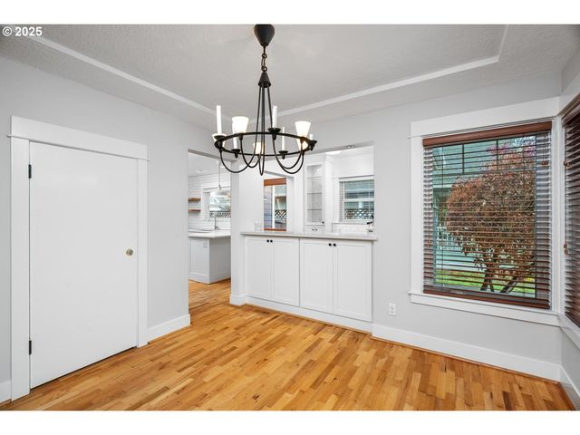 4816 Se 61ST Ave, Portland, OR 97206