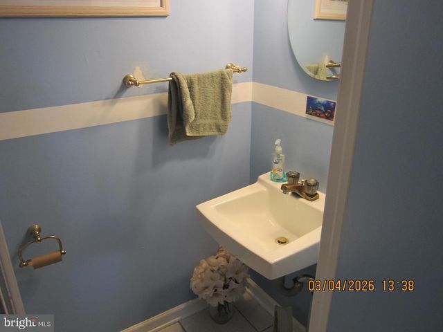 5800 GRISCOMB DR, Bensalem, PA 19020