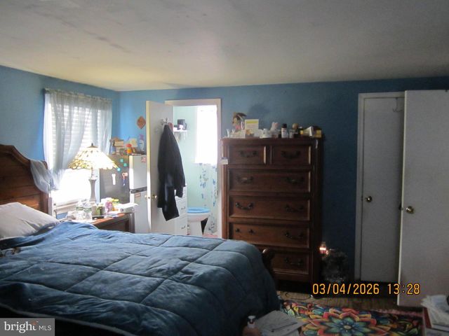 5800 GRISCOMB DR, Bensalem, PA 19020