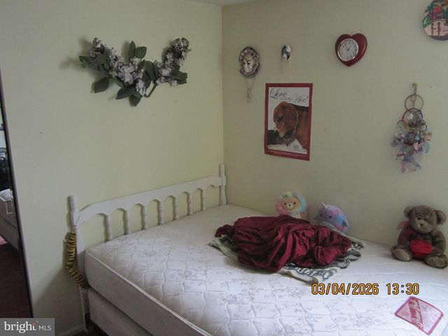 5800 GRISCOMB DR, Bensalem, PA 19020