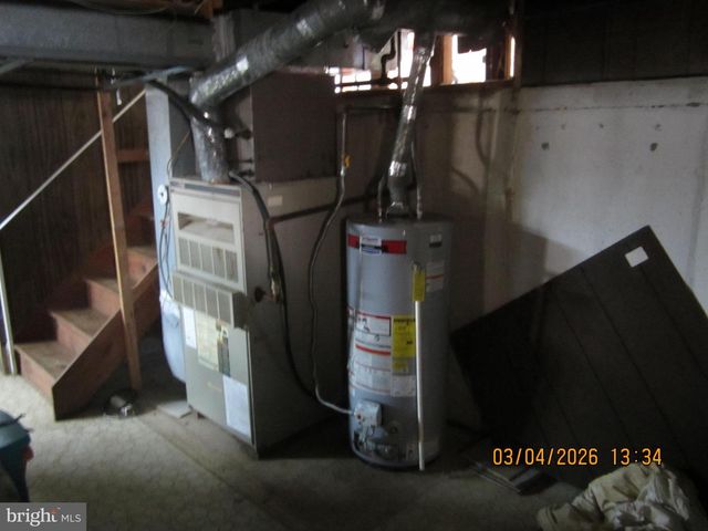 5800 GRISCOMB DR, Bensalem, PA 19020