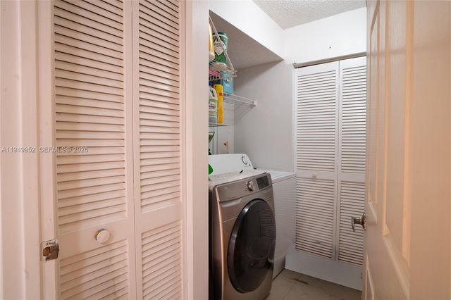 10133 NW 24th Pl 303, Sunrise, FL 33322