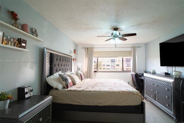 10133 NW 24th Pl 303, Sunrise, FL 33322