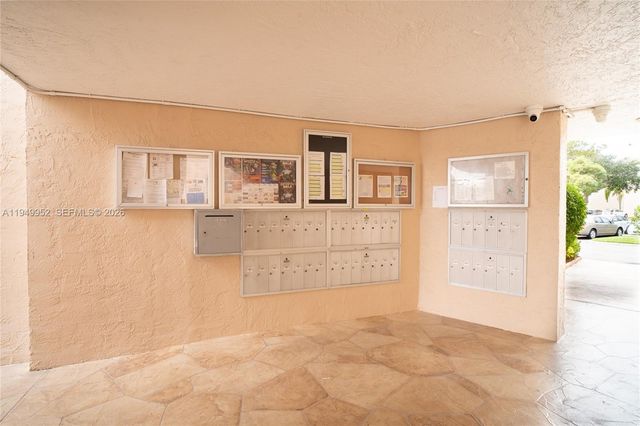 10133 NW 24th Pl 303, Sunrise, FL 33322