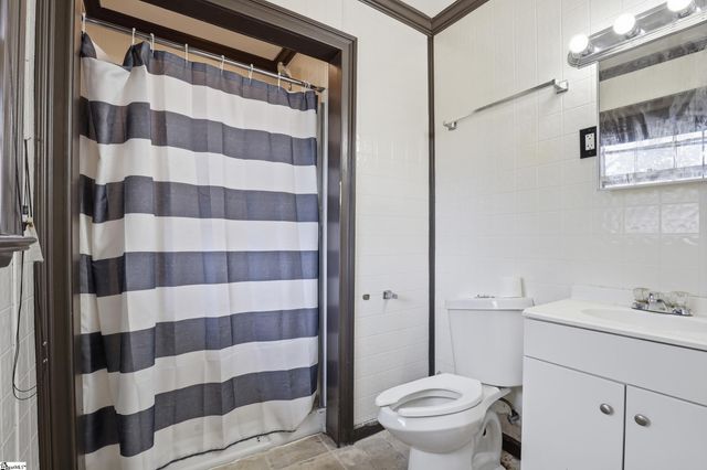 632 Old Augusta Road, Greenville, SC 29605