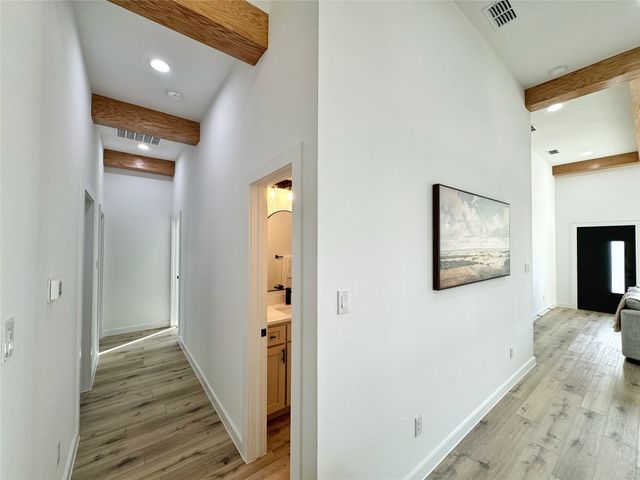 1611 Gibbons Street, Greenville, TX 75401