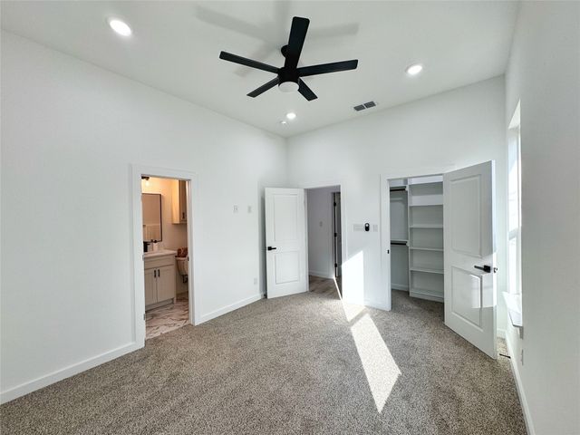 1611 Gibbons Street, Greenville, TX 75401