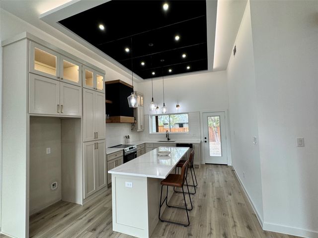 1611 Gibbons Street, Greenville, TX 75401