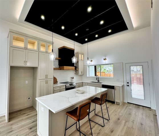 1611 Gibbons Street, Greenville, TX 75401