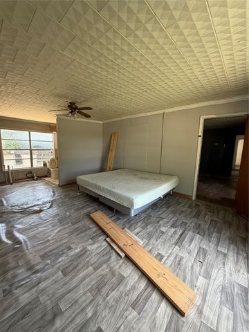 315 Maple Street, Farmersville, TX 75442