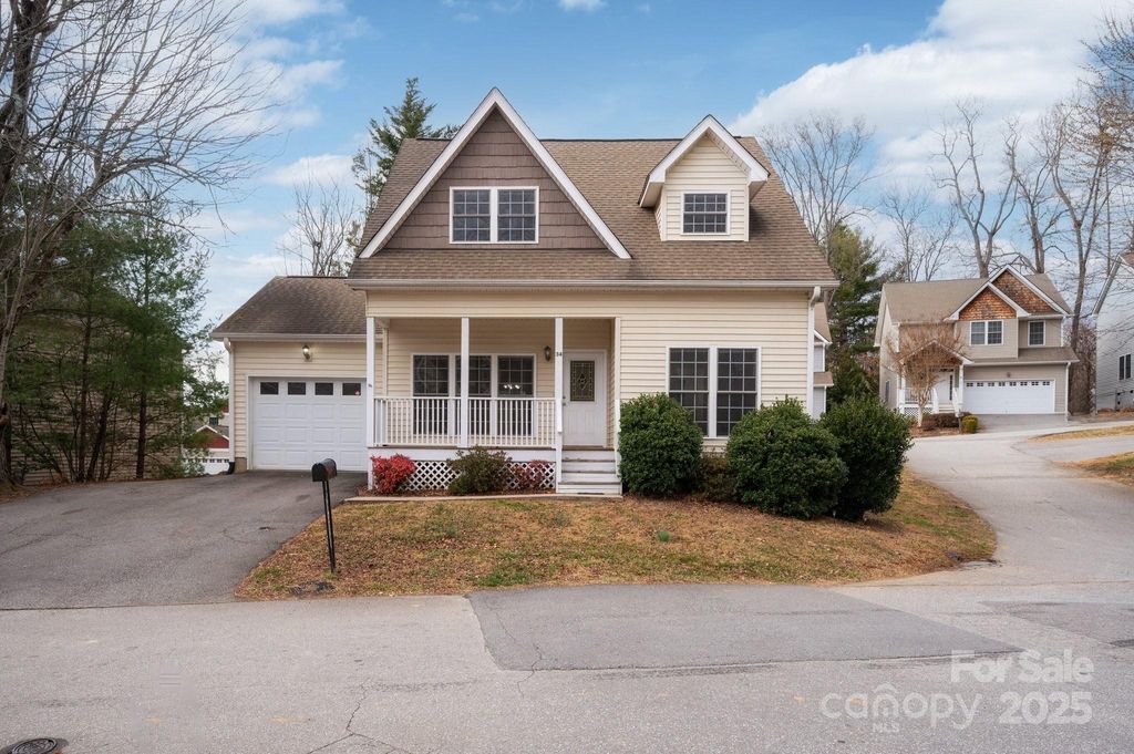 34 Winterwind Drive, Asheville, NC 28803