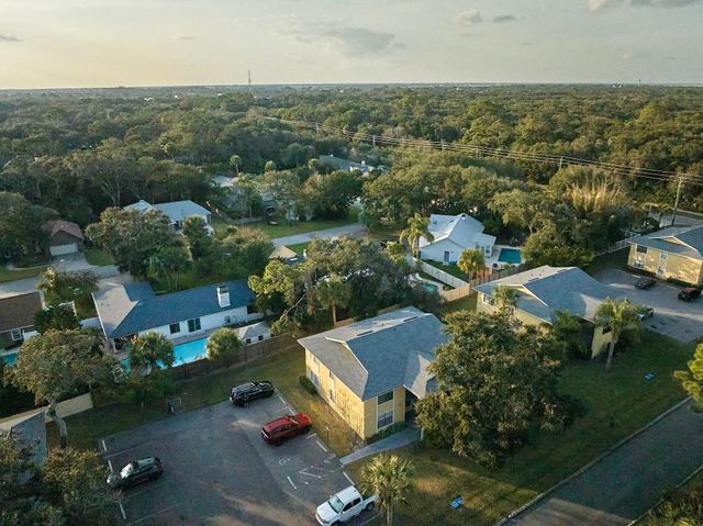 20 Brigantine Ct, St Augustine, FL 32080