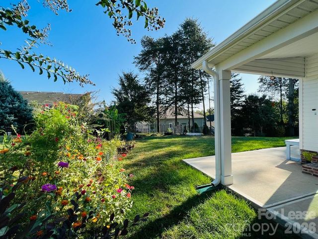 9844 Shearwater Avenue NW, Concord, NC 28027