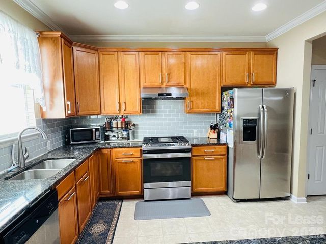 9844 Shearwater Avenue NW, Concord, NC 28027