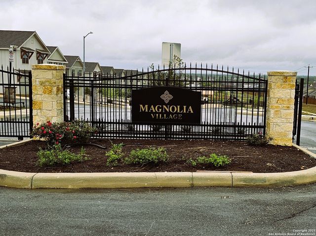 10203 Tulipwood Run Unit 102, San Antonio, TX 78252